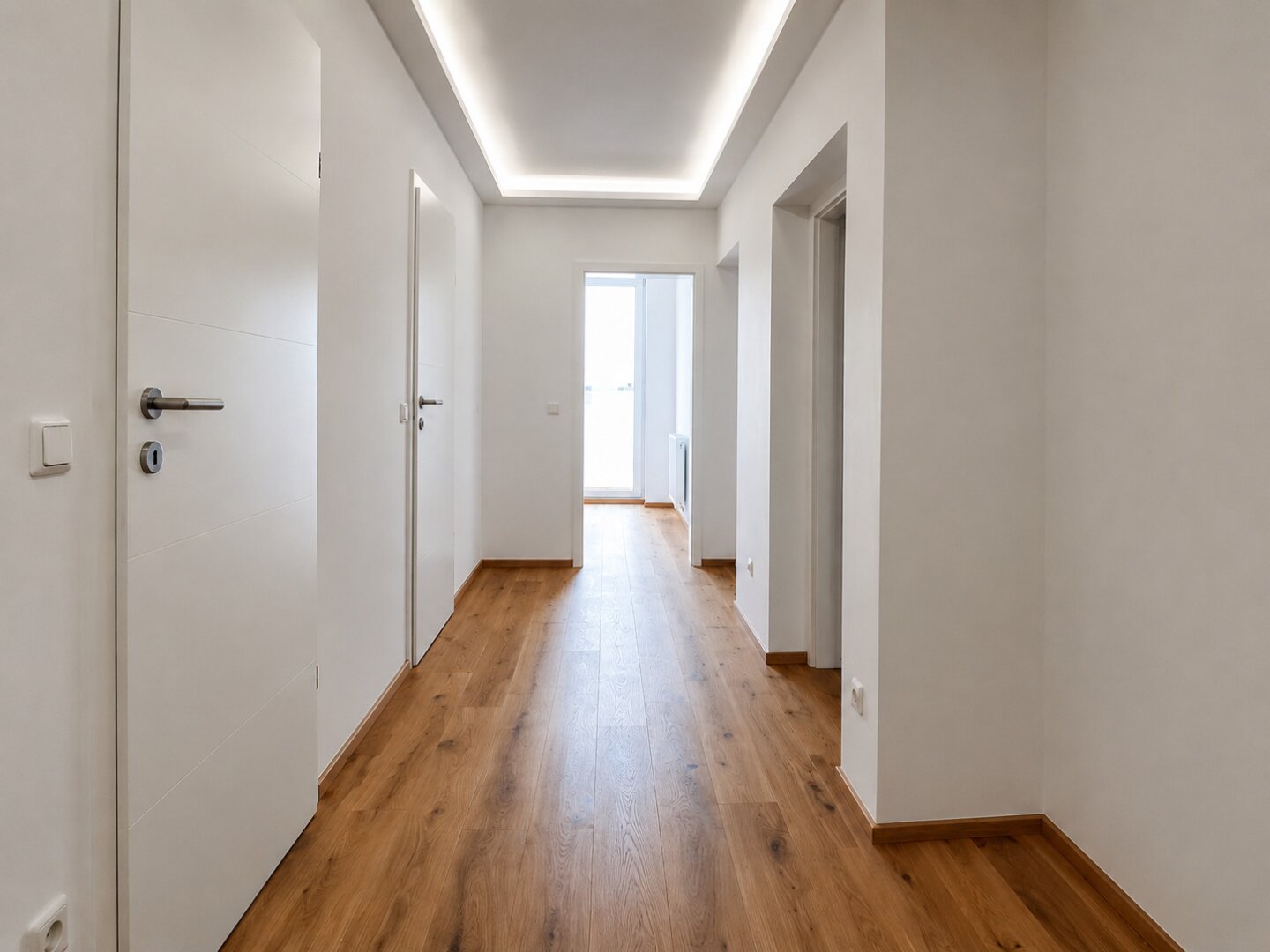 Sanierte 2-Zimmer-Wohnung mit Loggia in zentraler Lage!