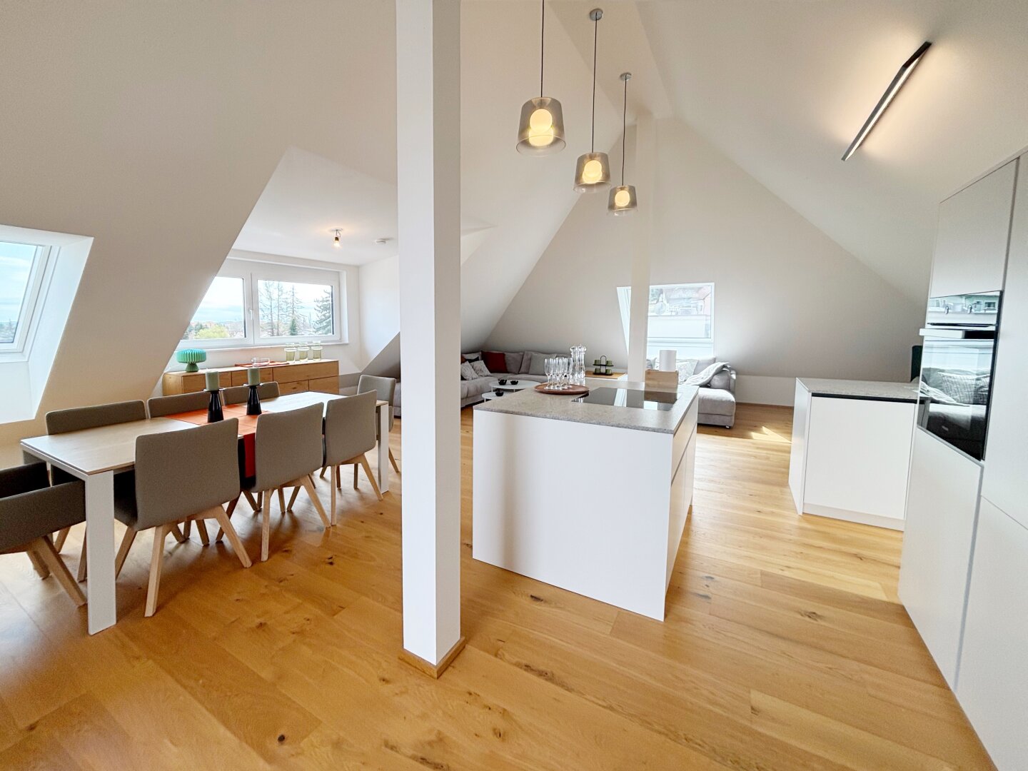 Exklusives Penthouse mit Panorama - Dachterrasse: Urbaner Luxus über der Stadt!