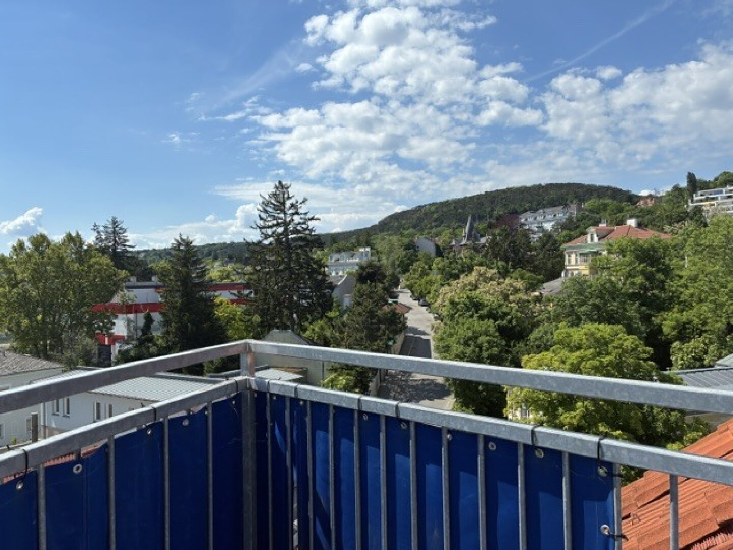 MÖDLING MAISONETTE-WOHNUNG 150 m2 und 14 m2 TERRASSE