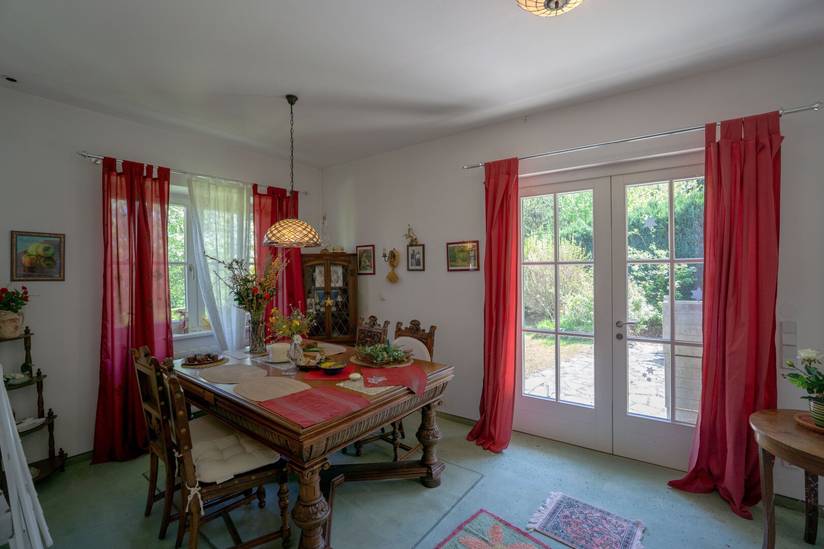 Reizvolles Einfamilienhaus in sonniger Lage mit Gartenidylle und Erweiterungspotenzial