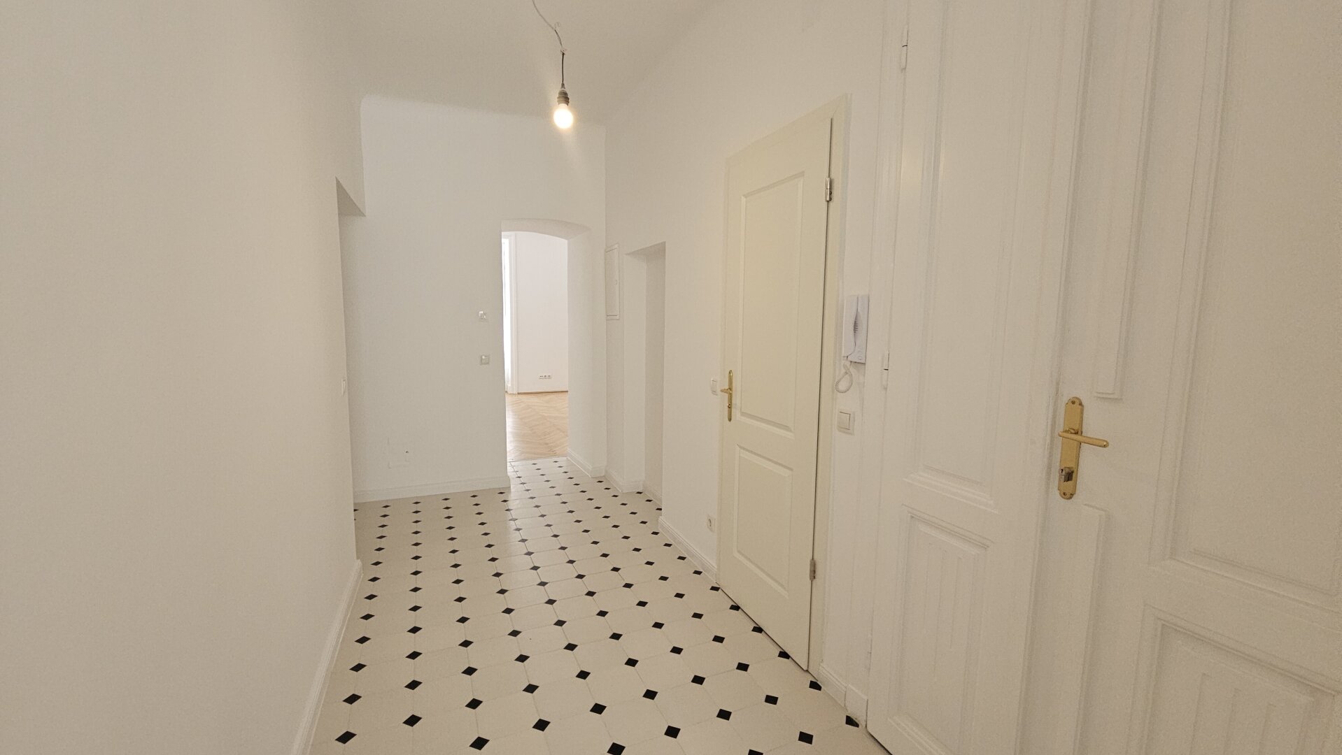 Wunderschöne 4-Zimmerwohnung zum Wohlfühlen in top Lage