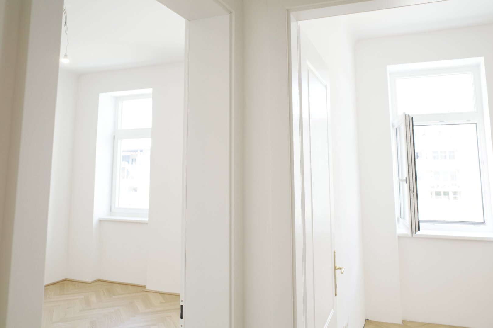 Helle 3 Zi Altbauwohnung im 2 OG mit großer Aussenfläche  - Die Schokoladenfabrik