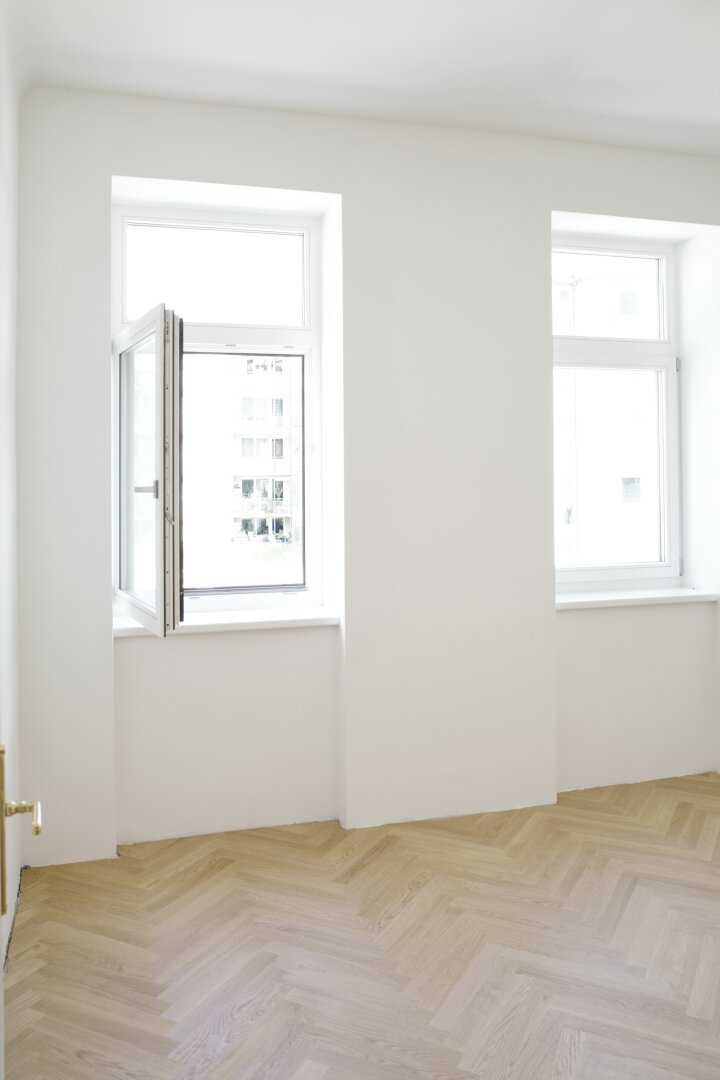 Helle 3 Zi Altbauwohnung im 2 OG mit großer Aussenfläche  - Die Schokoladenfabrik