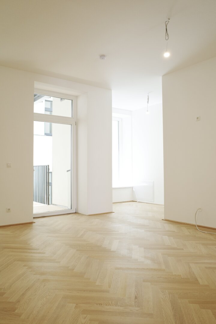 Helle 3 Zi Altbauwohnung im 2 OG mit großer Aussenfläche  - Die Schokoladenfabrik