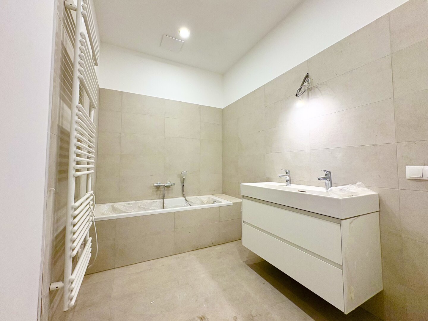 Helle 4 Zimmer Balkonwohnung mit 2 Bädern in Ruhelage - DIE SCHOKOLADENFABRIK