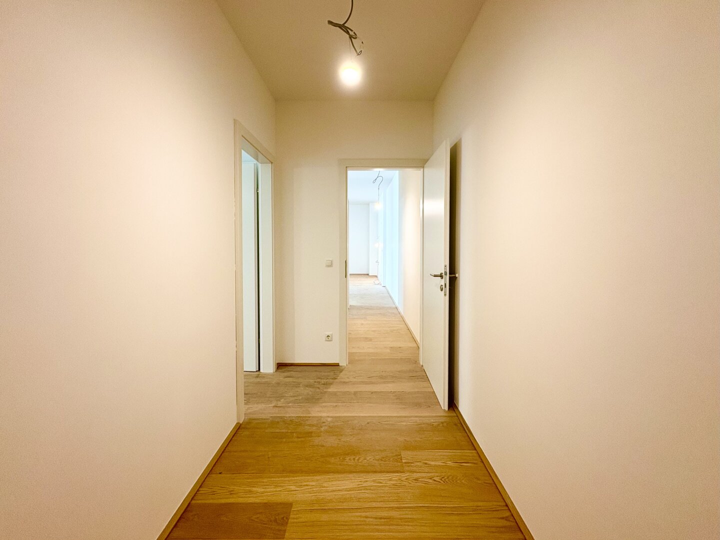 Helle 4 Zimmer Balkonwohnung mit 2 Bädern in Ruhelage - DIE SCHOKOLADENFABRIK