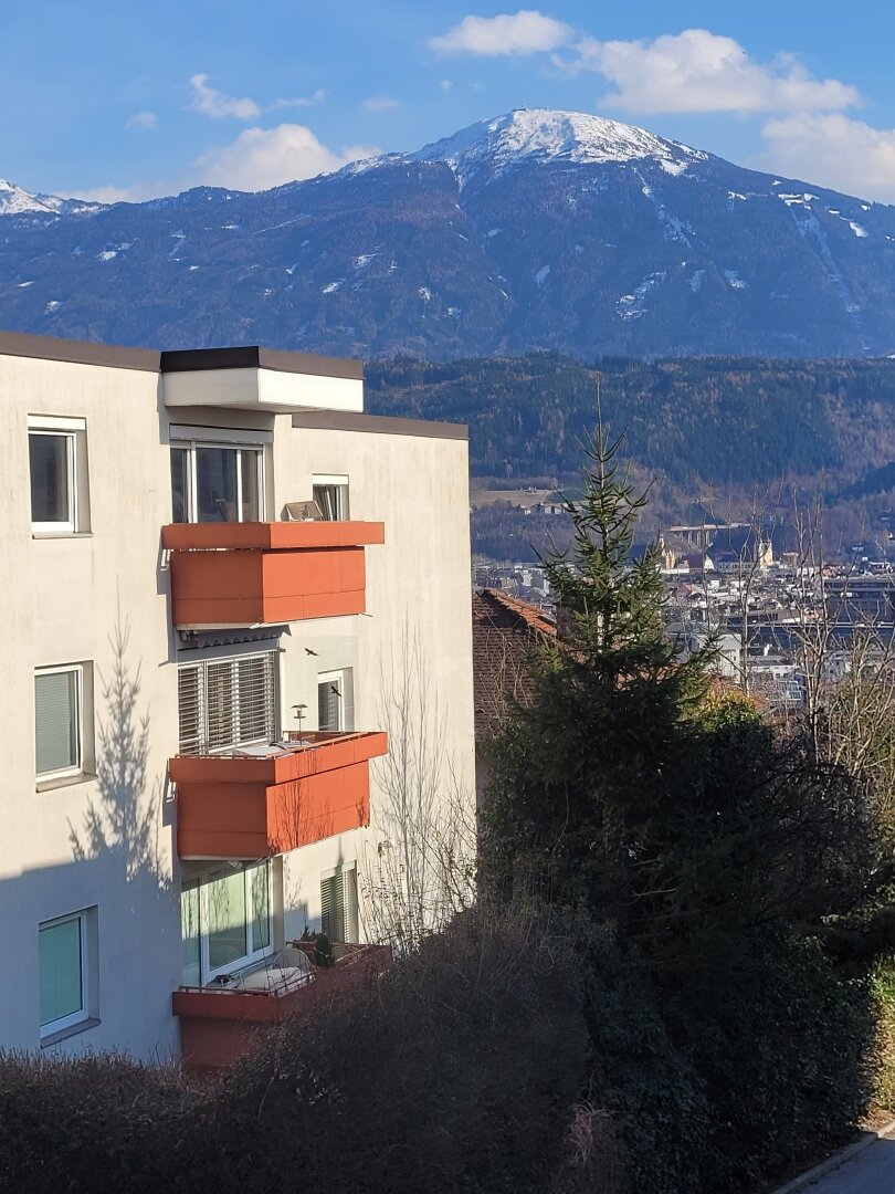 2-Zimmer-Wohnung mit Balkon in Hötting – Preis verhandelbar!
