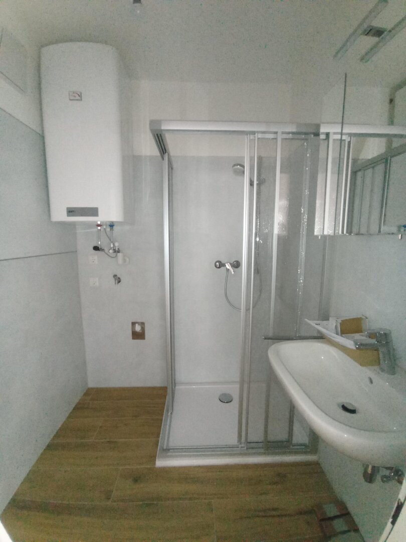 Einladende Wohnung mit Balkon und Stellplatz