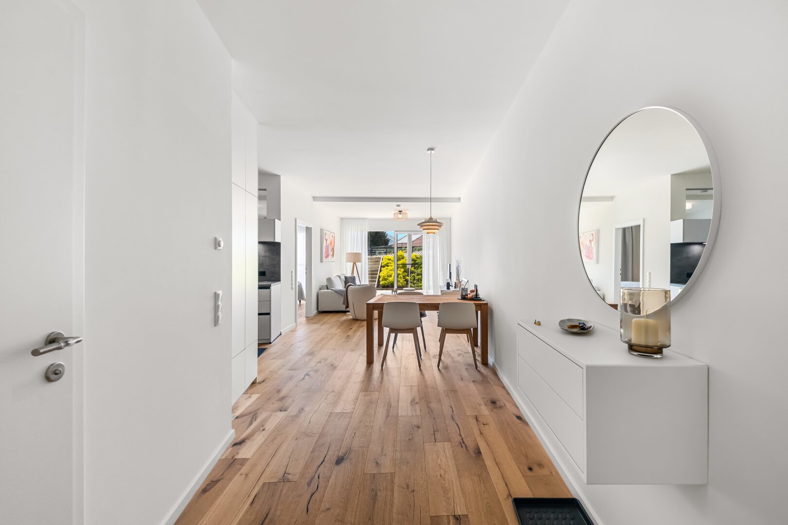 SEE und STYLE - Gartenwohnung mit privatem Badestrand