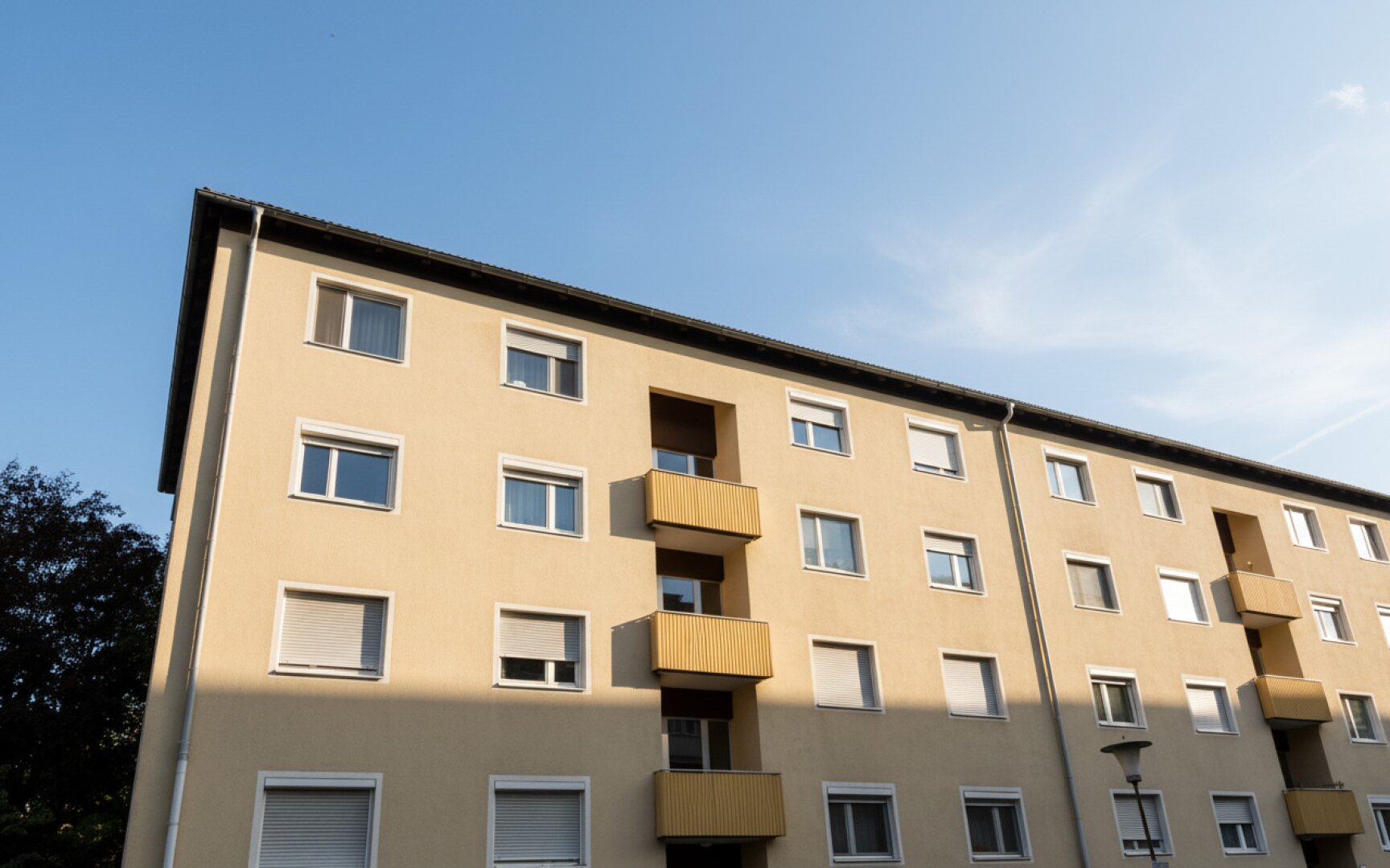 STEYR | TABOR: Sehr großzügige und gepflegte 3-Zimmer-Wohnung mit gemütlicher Loggia in Top-Lage!