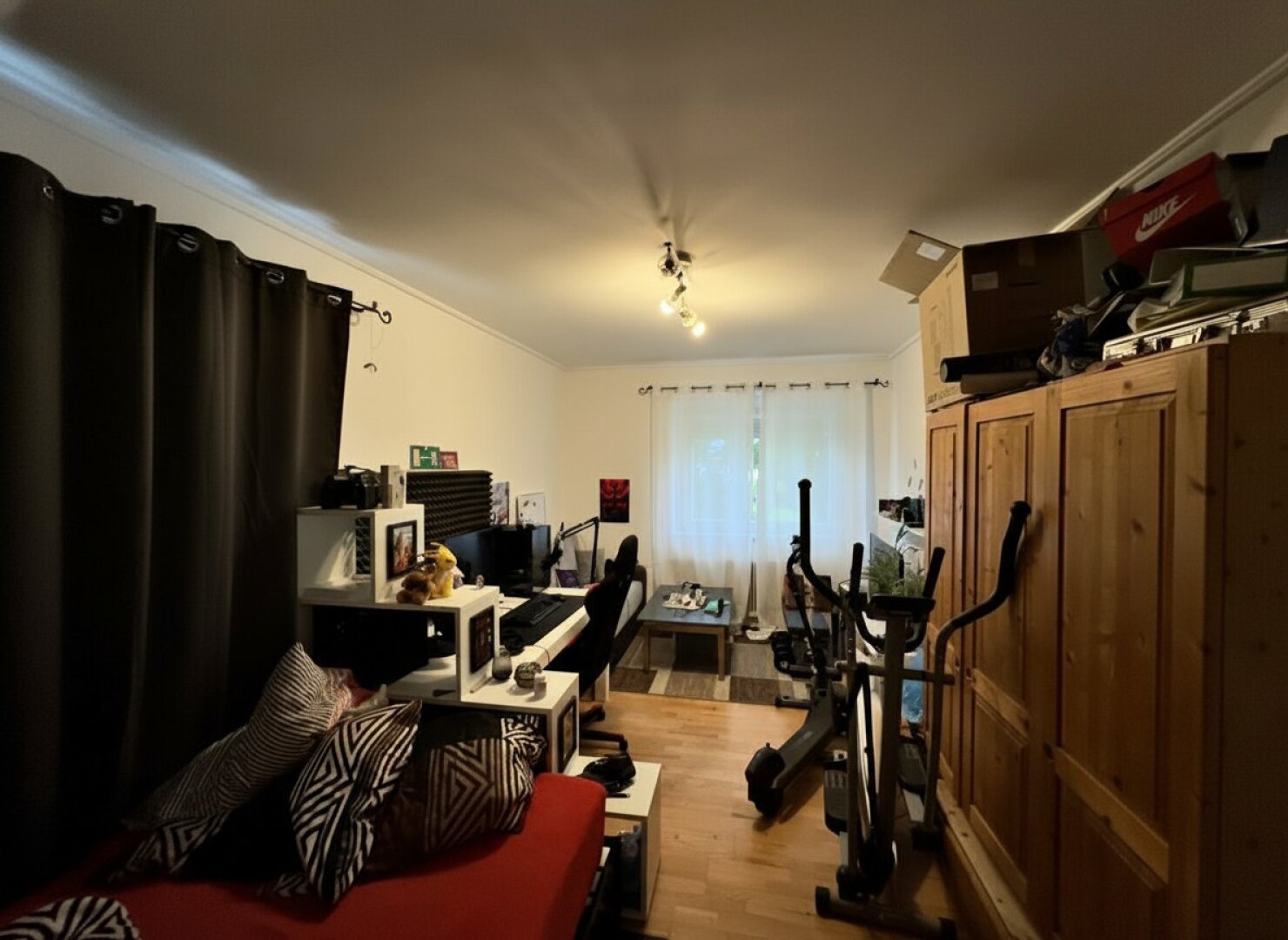 STEYR | TABOR: Sehr großzügige und gepflegte 3-Zimmer-Wohnung mit gemütlicher Loggia in Top-Lage!