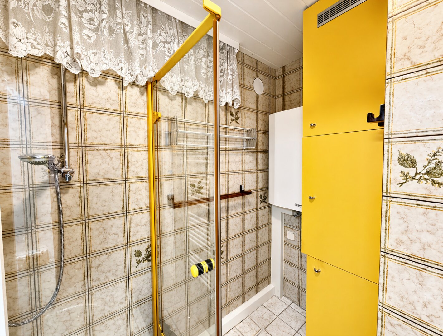 TRAUN | ST.MARTIN: Vollständig möblierte 3-Zimmer-Wohnung mit kleinem Balkon in Trauner Bestlage!