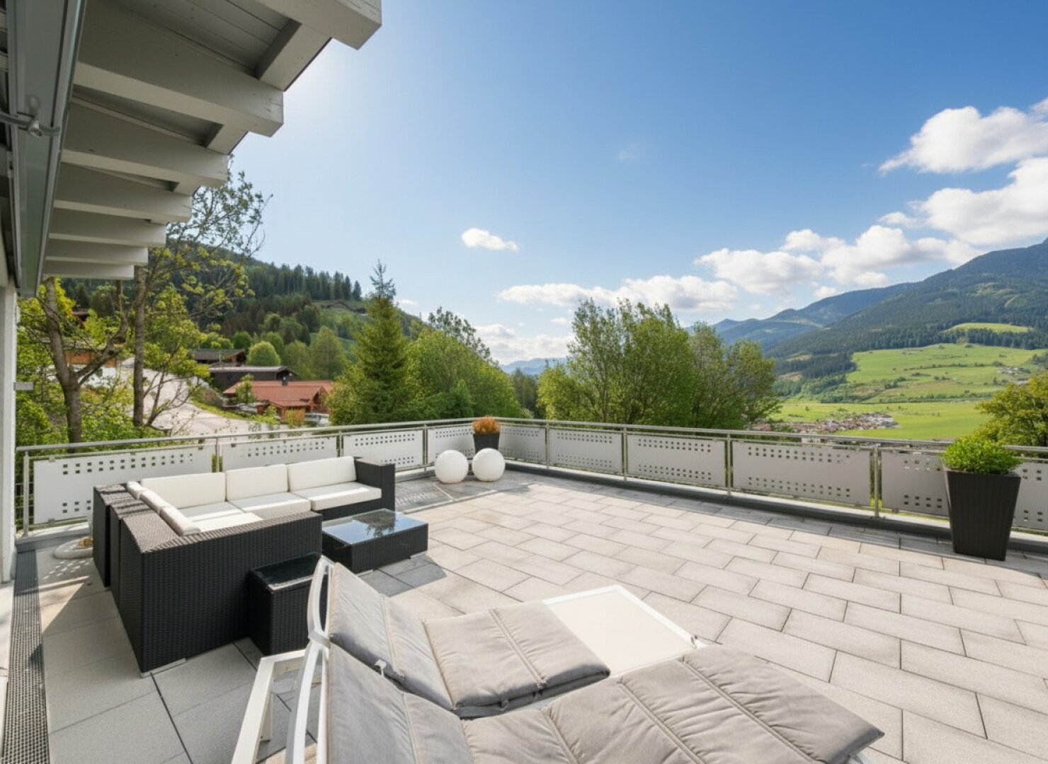 Designer Residenz mit Logenplatz