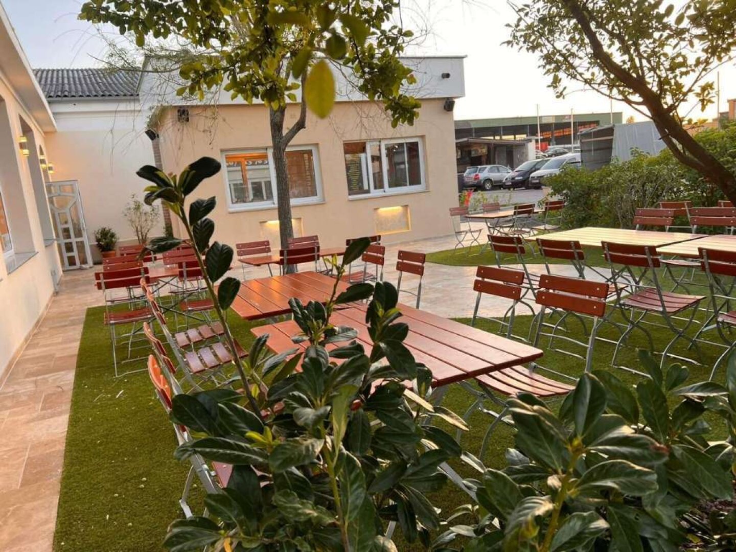 BISTRO AREAL 200 in 2601 Sollenau