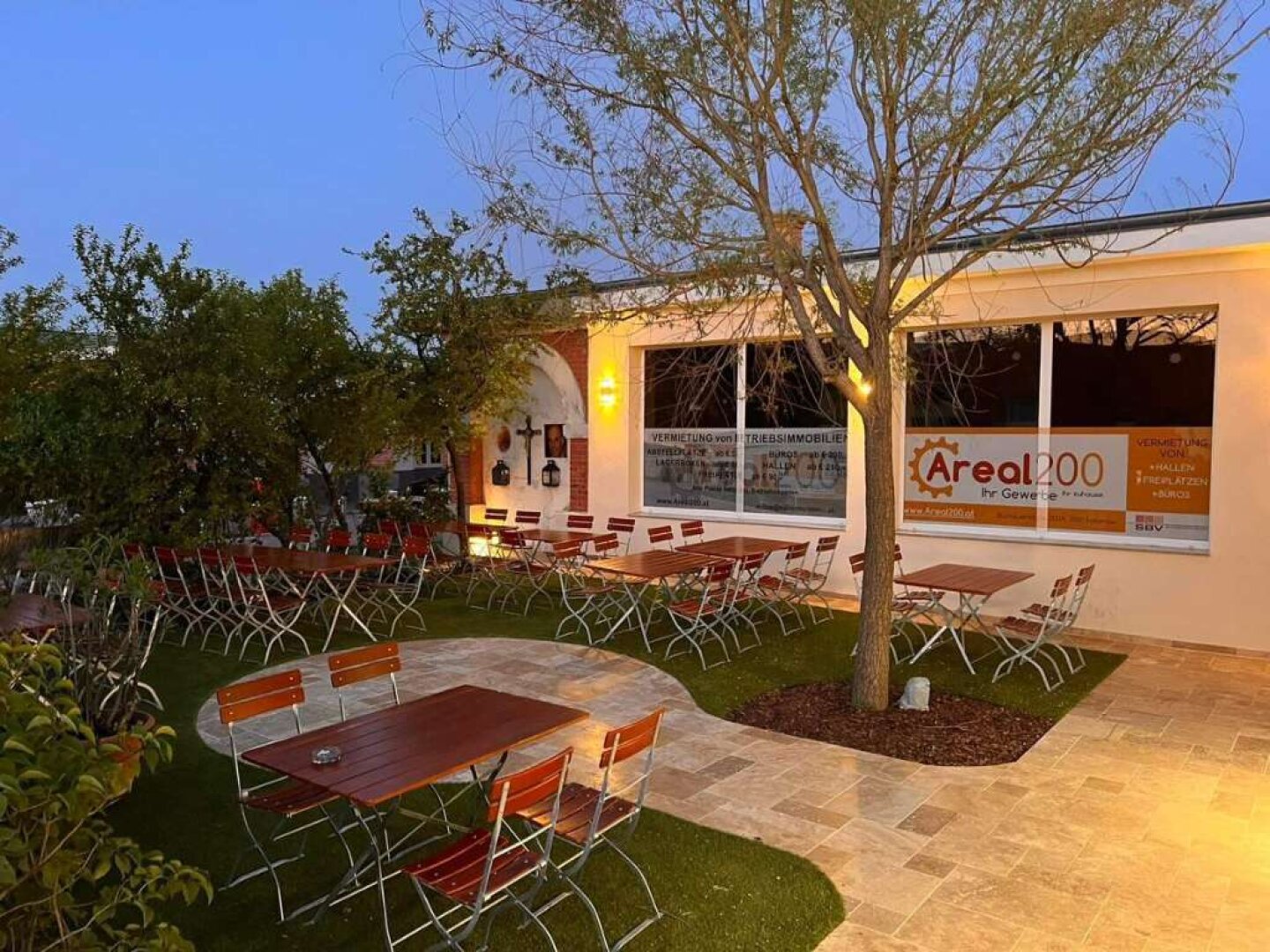 BISTRO AREAL 200 in 2601 Sollenau