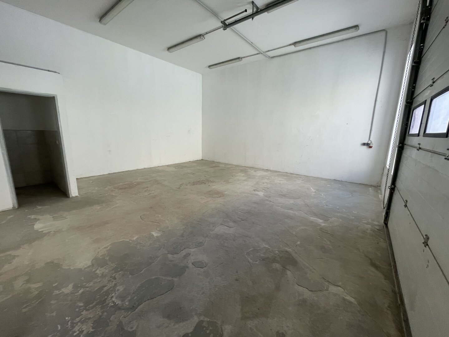 PROVISIONSFREI!!! Schöne große Halle, Lager, Werkstatt am Betriebsgelände Areal200 in Sollenau E2, E3
