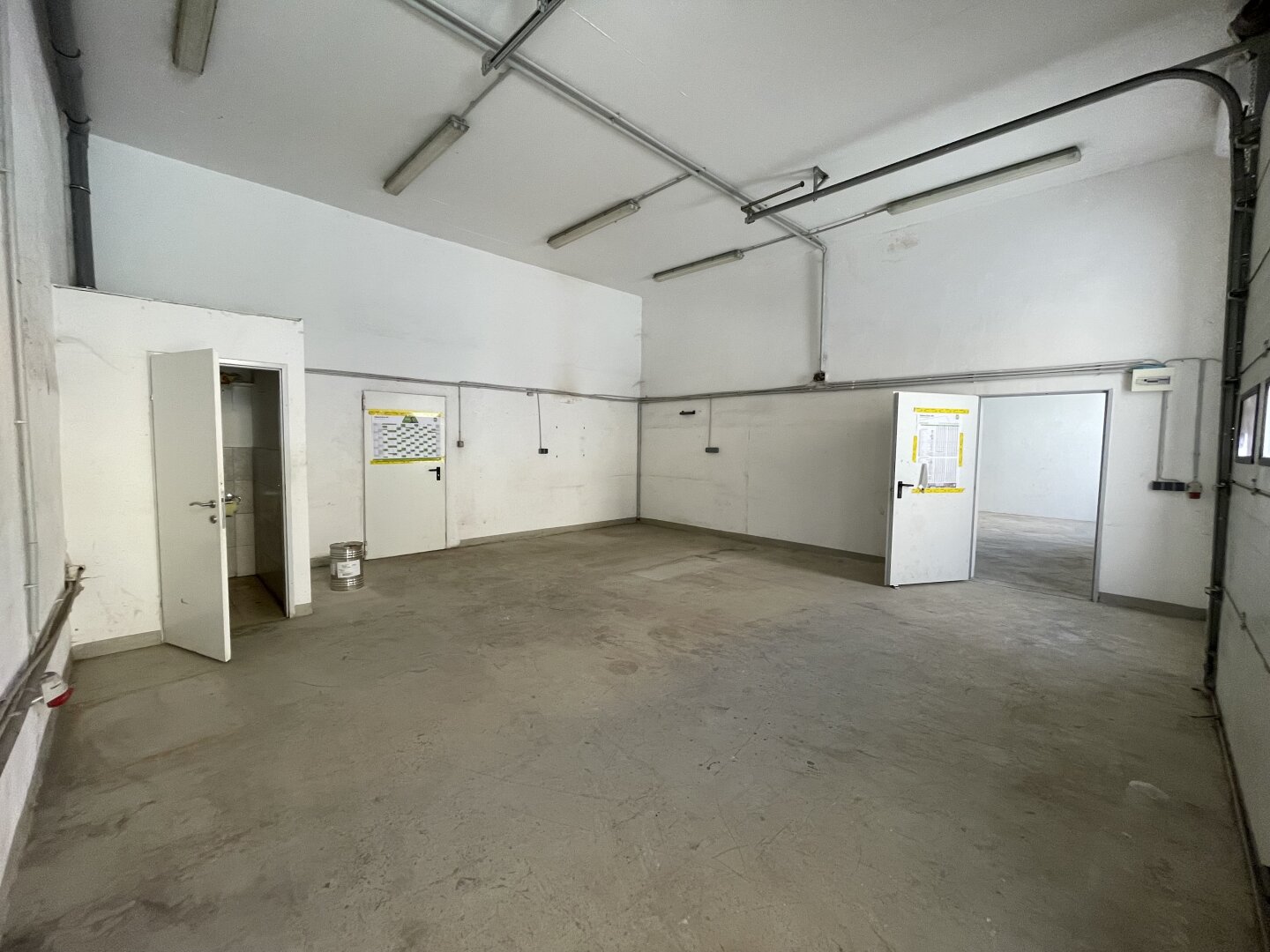 PROVISIONSFREI!!! Schöne große Halle, Lager, Werkstatt am Betriebsgelände Areal200 in Sollenau E2, E3