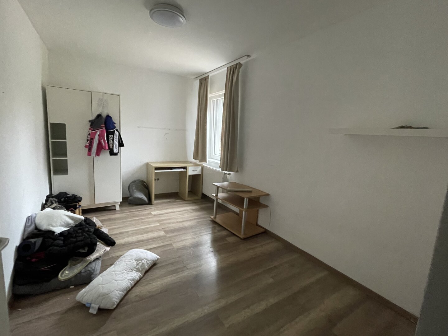 PROVISIONSFREI!!! Altbau mit traditionellem Charakter, 3 Separate Wohnungen