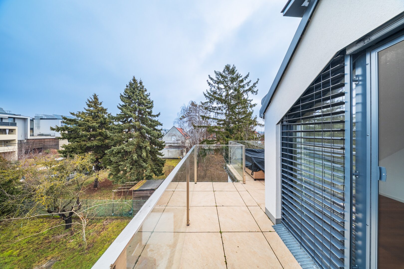 Moderne 4-Zimmer-Maisonette mit Terrasse & Grünblick nahe Lobau
