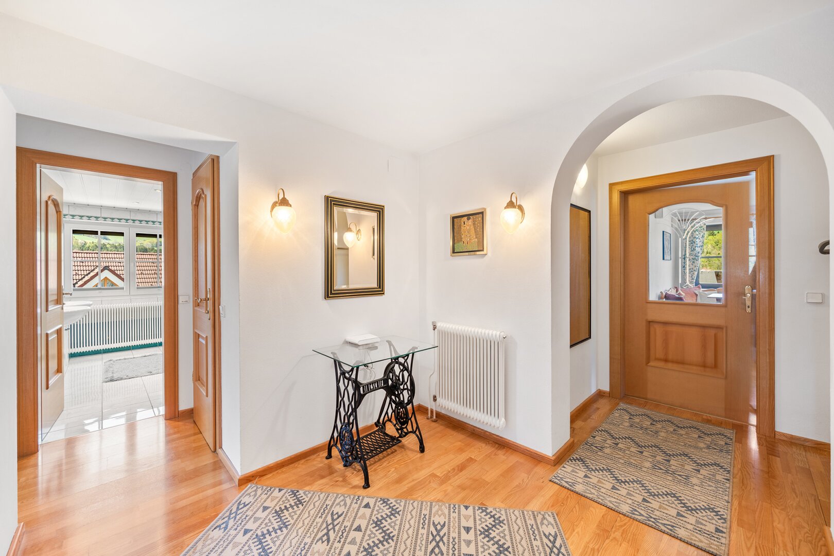Ruhe. Weitblick. Lebensqualität – Gepflegtes Familienhaus mit Garten & Sauna in Bad Schönau