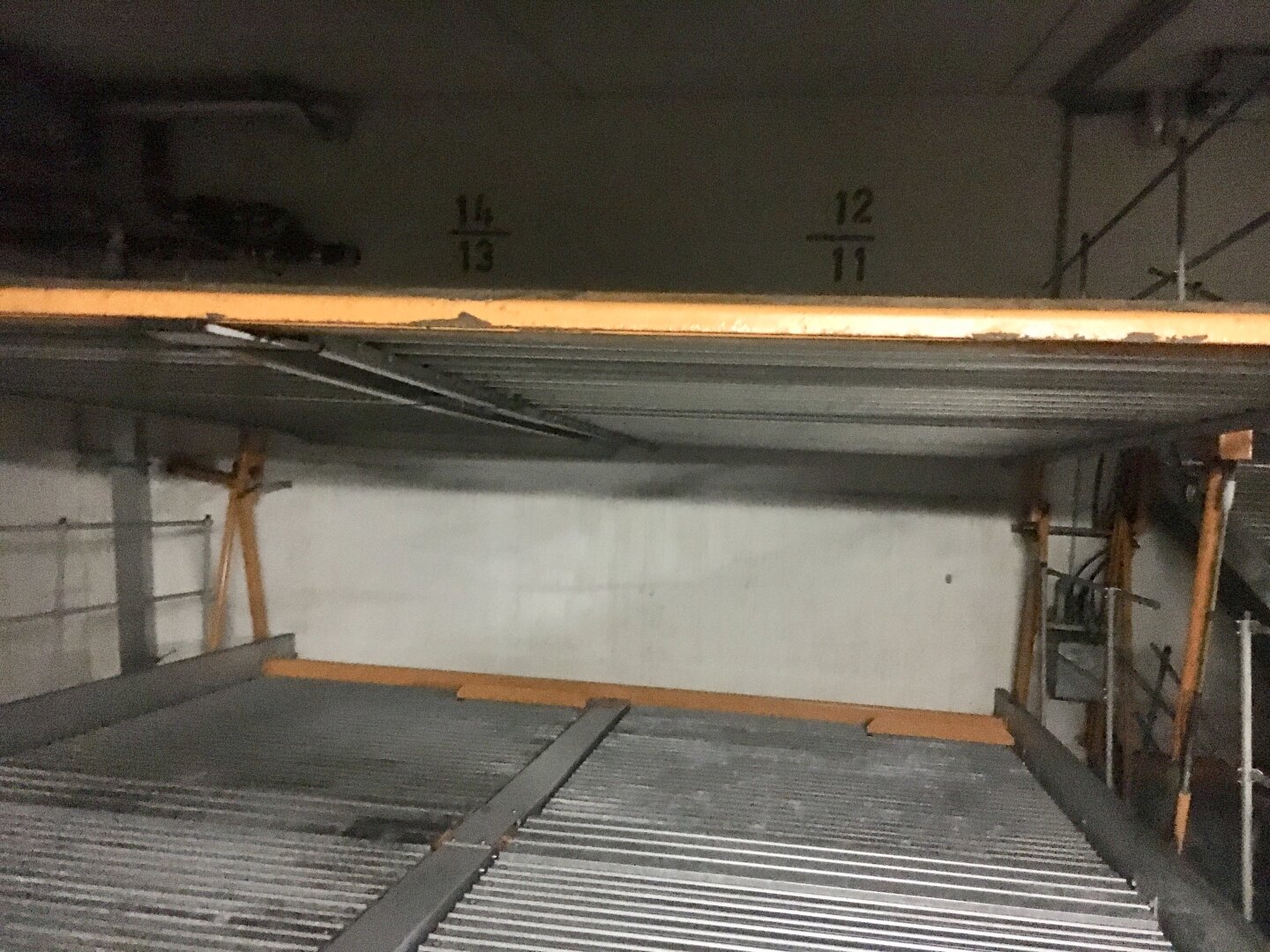 Neuer Preis!!! KFZ Tiefgaragenplatz in der Wallrißstraße 1180 Wien zu verkaufen
