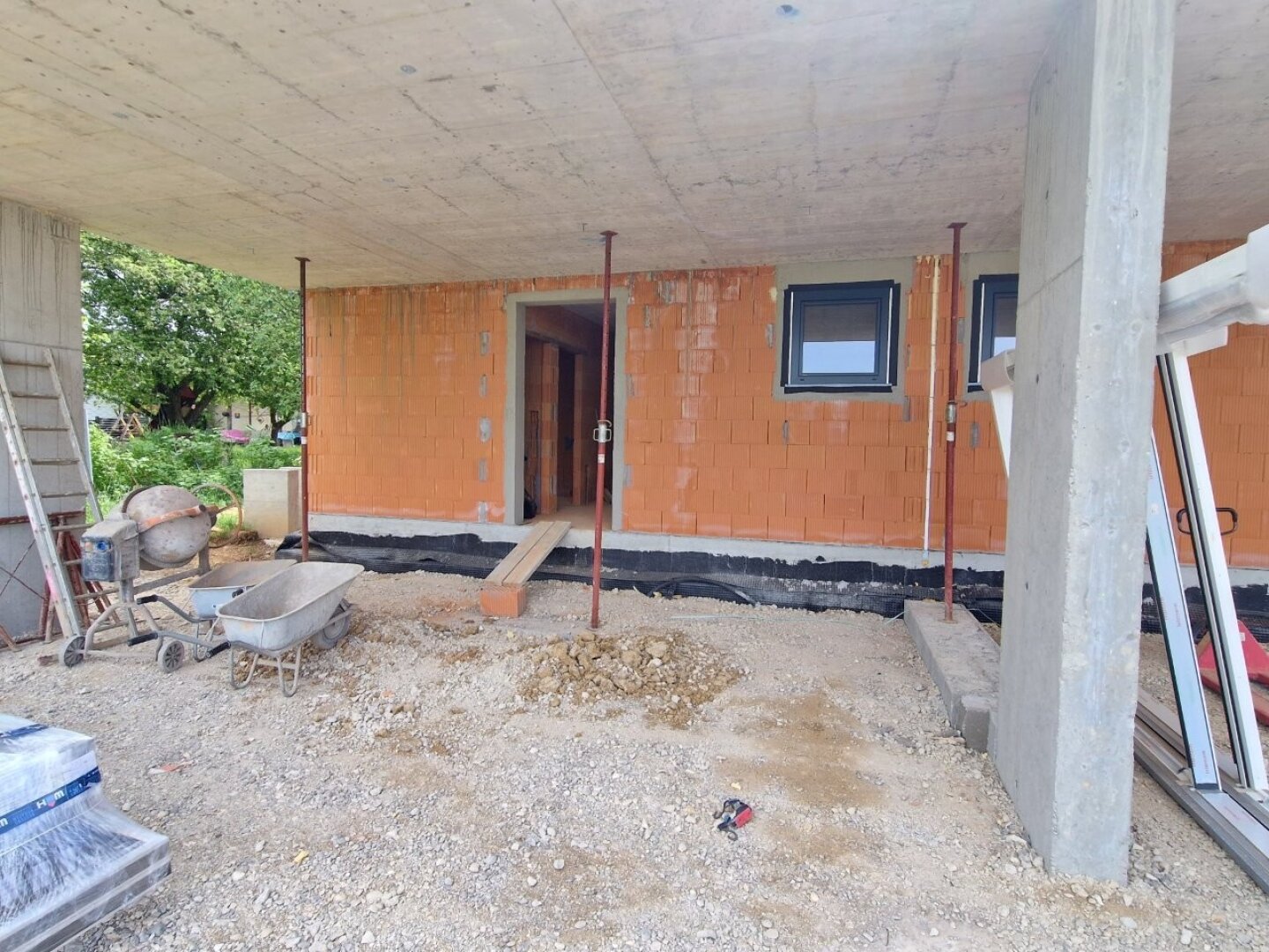 Top 2! Schlüsselfertige, moderne Doppelhaushälfte mit 2 Carportstellplätzen, 4 Zimmer, 2 Terrassen, Balkon, Eigengarten!