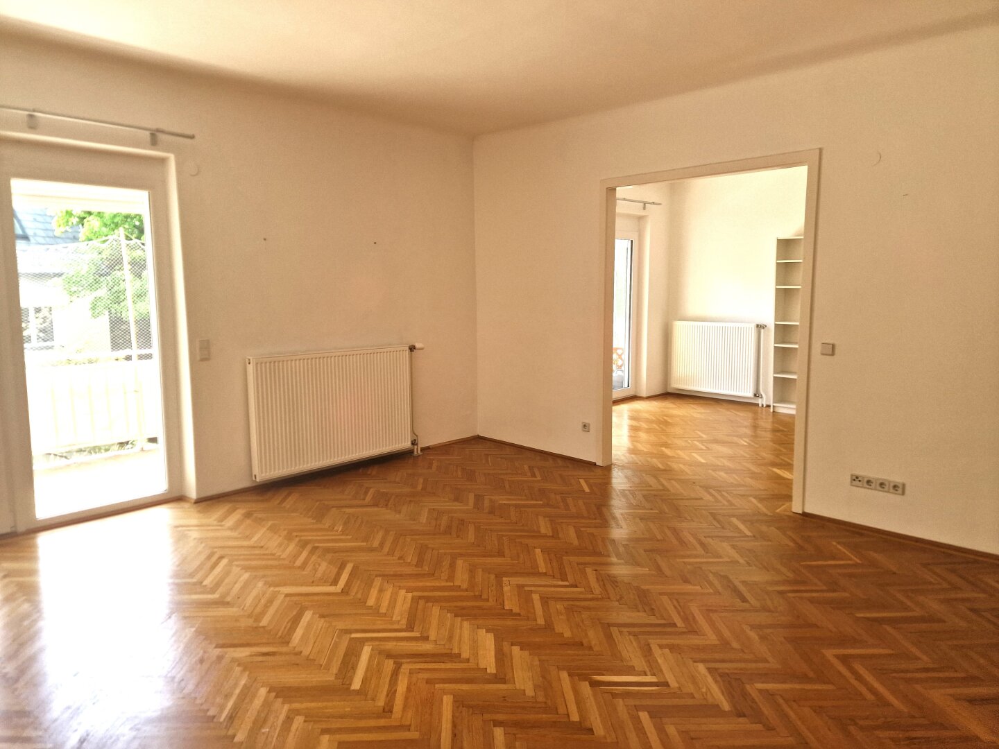 Sonnige 3 Zimmer Mietwohnung mit großem (ca. 22 m²) großem Balkon in Grünruhelage des 19.Bezirks!
