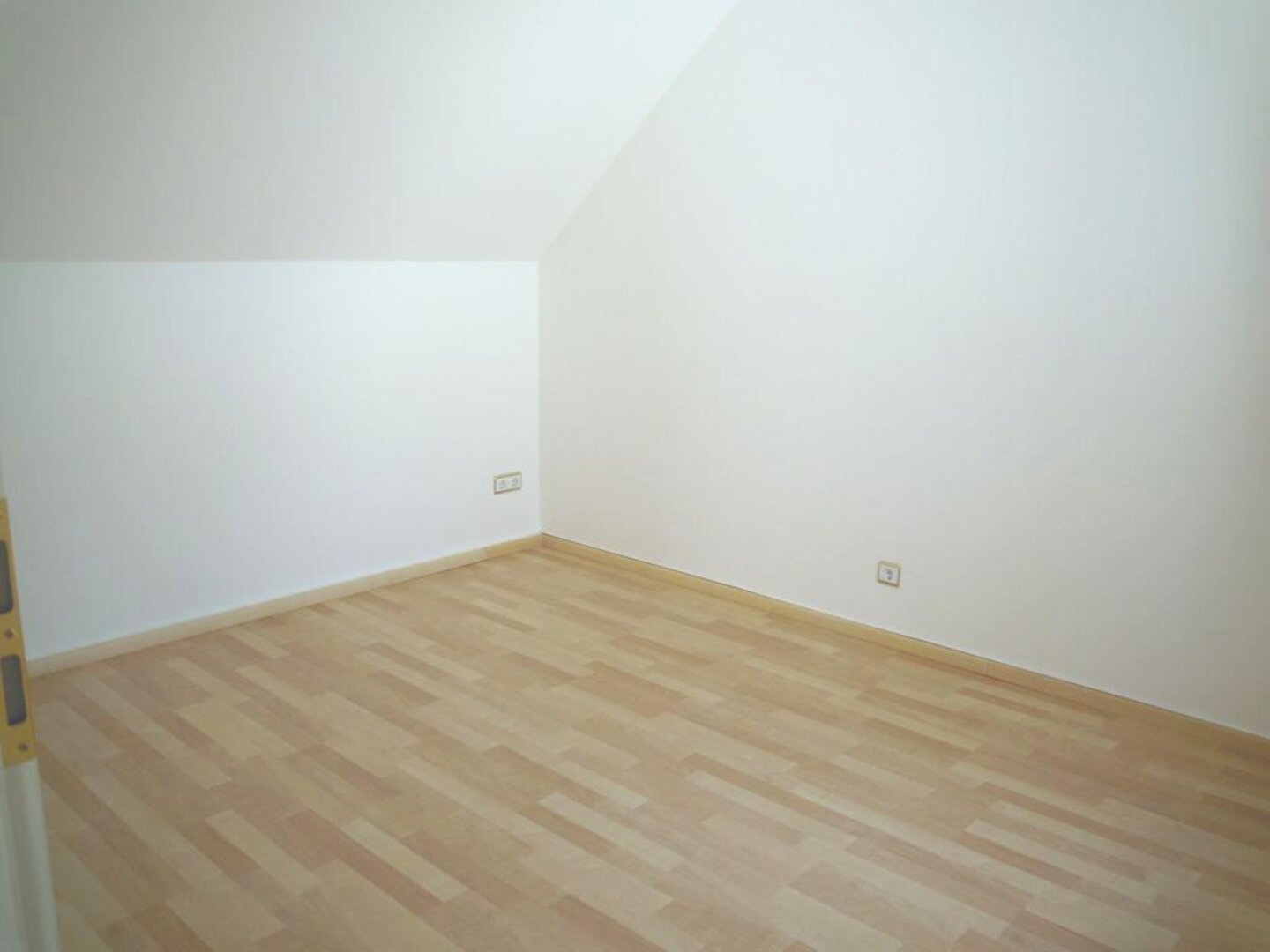 Top gepflegte 2 Zimmer-Wohnung in zentraler Lage von Korneuburg!