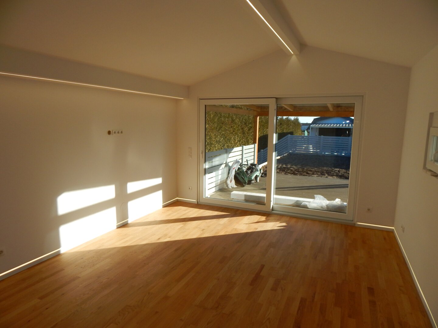 "Erstbezug" Kleines Haus  mit Garten und Terrasse in einer Kleingartensiedlung