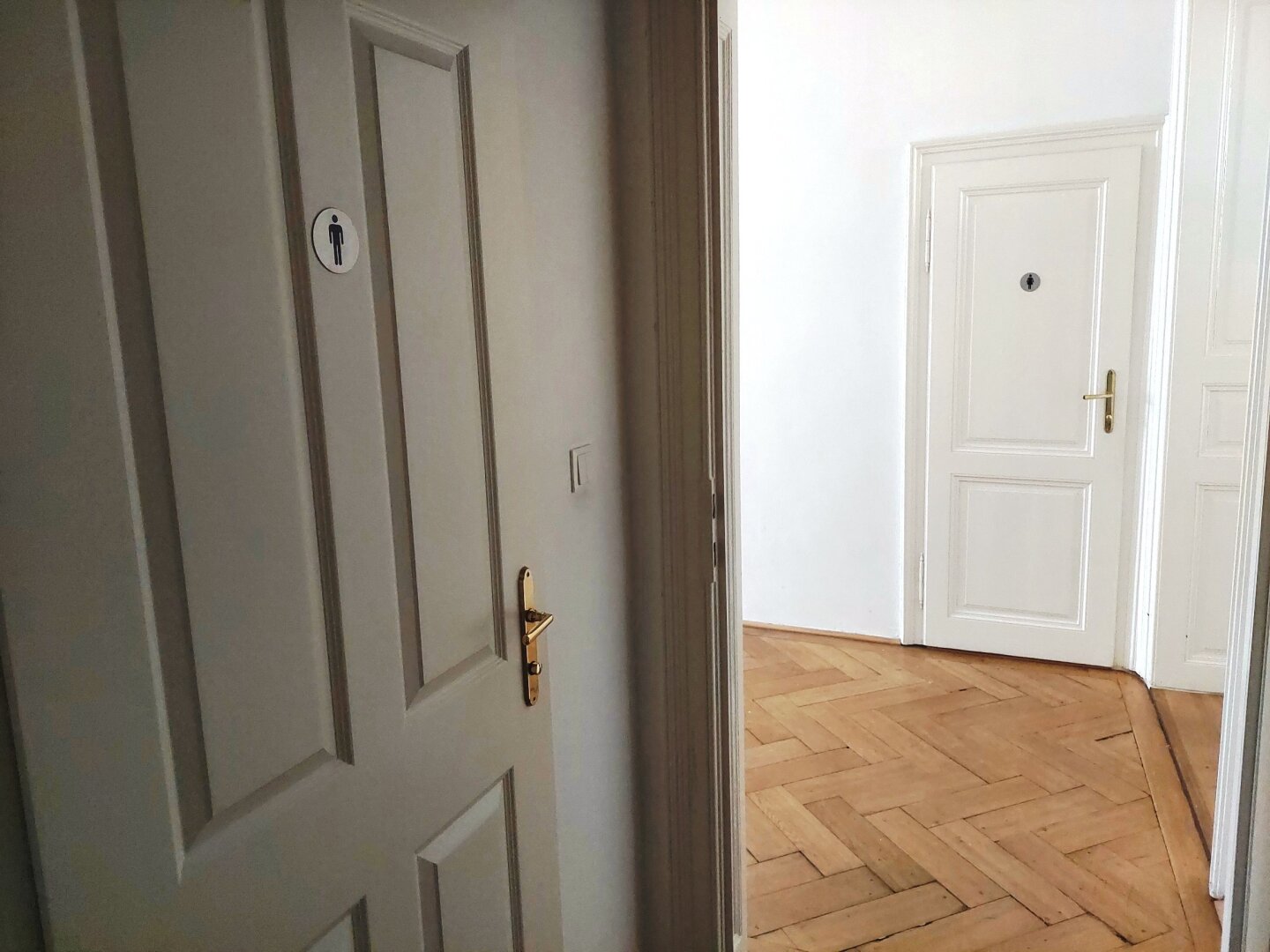 Büro/Praxis 125m² nächst Museumsquartier