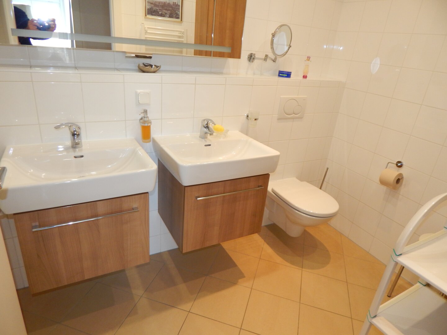 Wohntraum mit großer Dachterrasse und Garage in Grün- Ruhelage