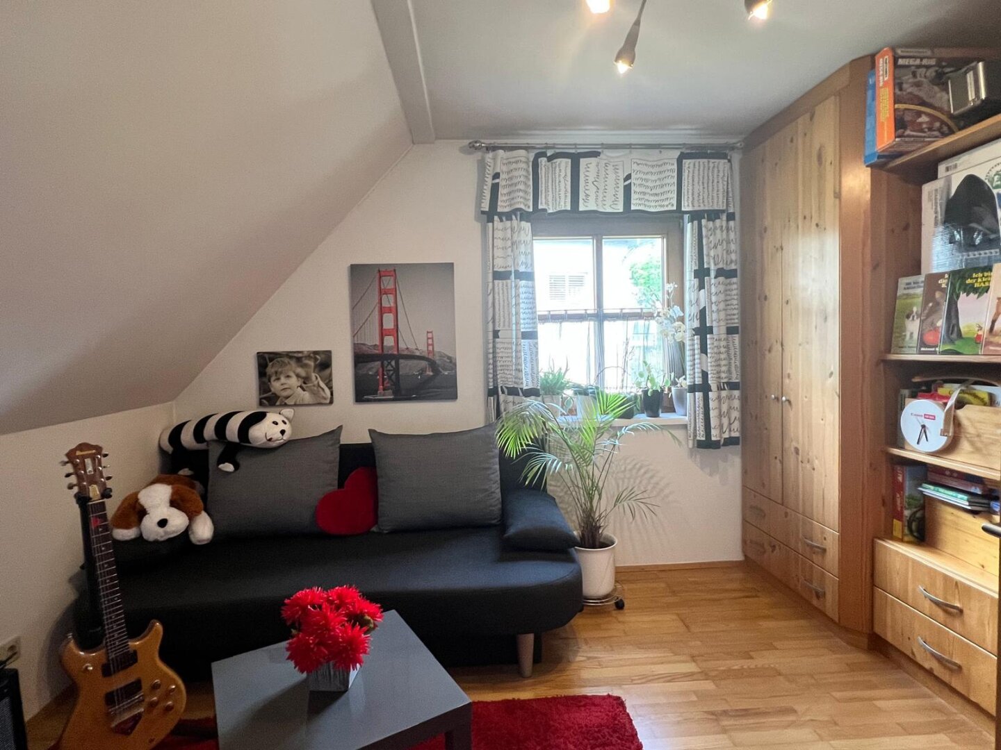 Großzügige 5-Zi-DG-Wohnung in Linz mit Balkon, Loggia & Garage – Traumlage!