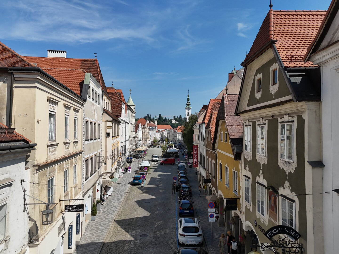 Großes Zinshaus am Stadtplatz Steyr - über 1000m2 Nutzfläche