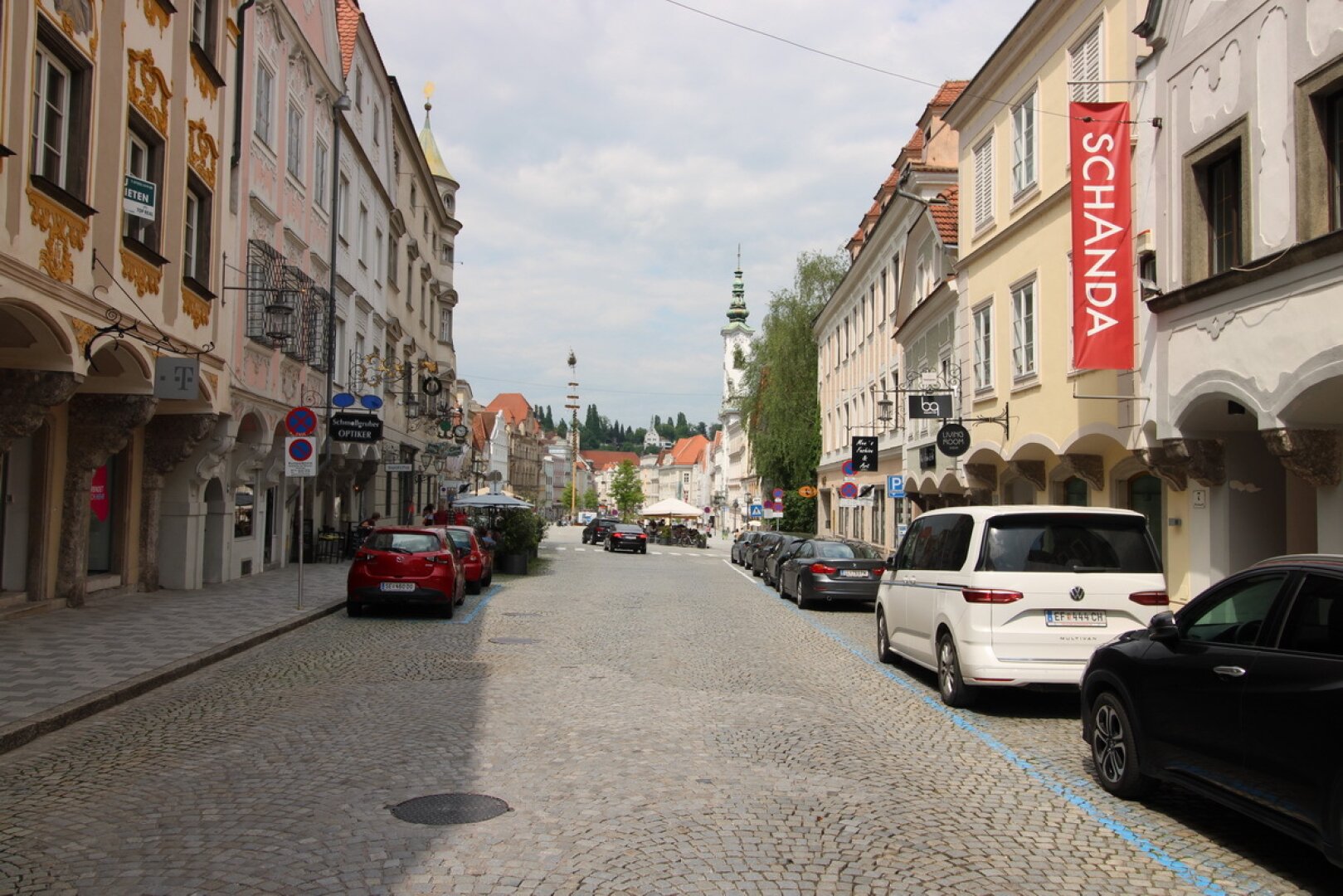 Großes Zinshaus am Stadtplatz Steyr - über 1000m2 Nutzfläche