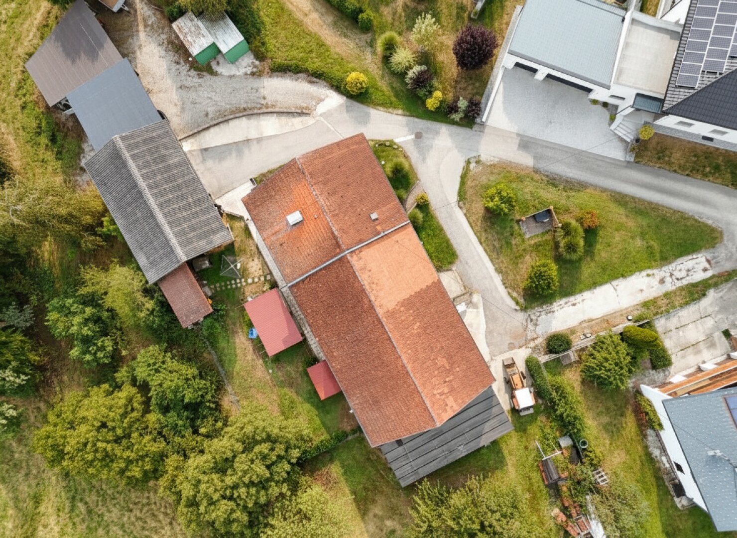 Sacherl/kleine Landwirtschaft in St. Agatha mit ca. 3 Hektar auch für Pferdehaltung geeignet