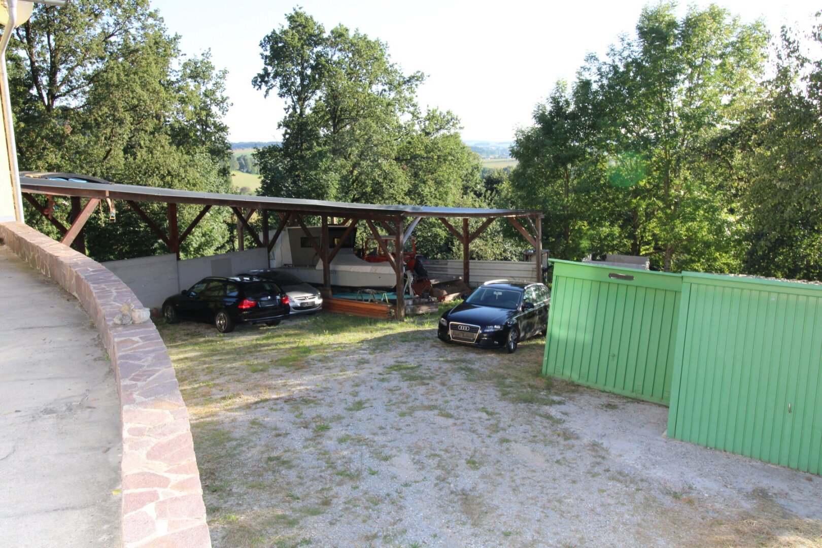 Sacherl/kleine Landwirtschaft in St. Agatha mit ca. 3 Hektar auch für Pferdehaltung geeignet