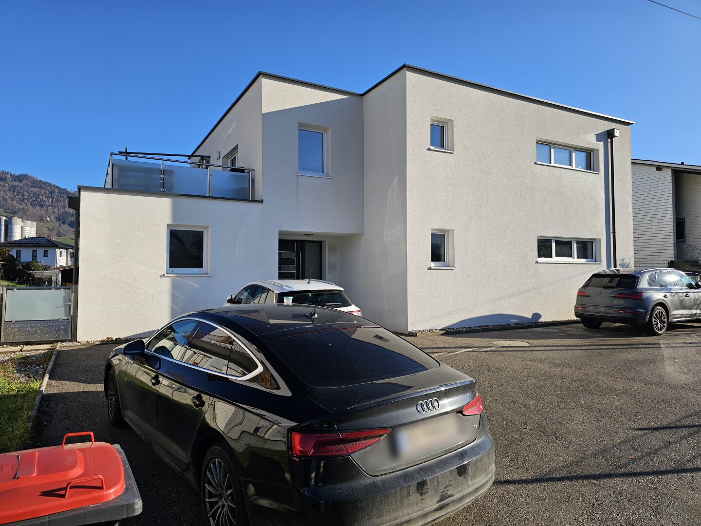 Modernes Haus mit 2 WohnEinheiten in Kirchdorf-Zentrum