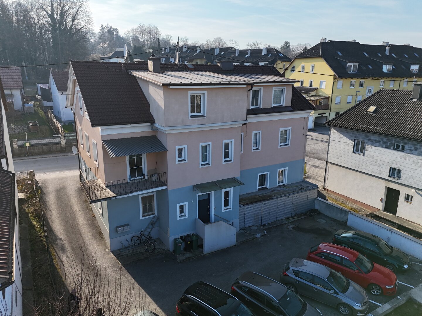 Zinshaus mit 6 Wohnungen und Abstellplätzen in Bad Hall