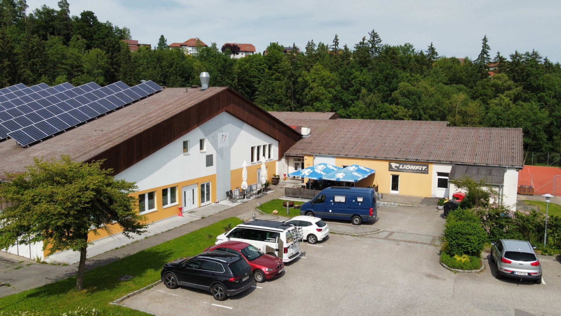 TOP Gastro-Lokal mit Tanzhalle in Mitte von Freizeit Zentrum