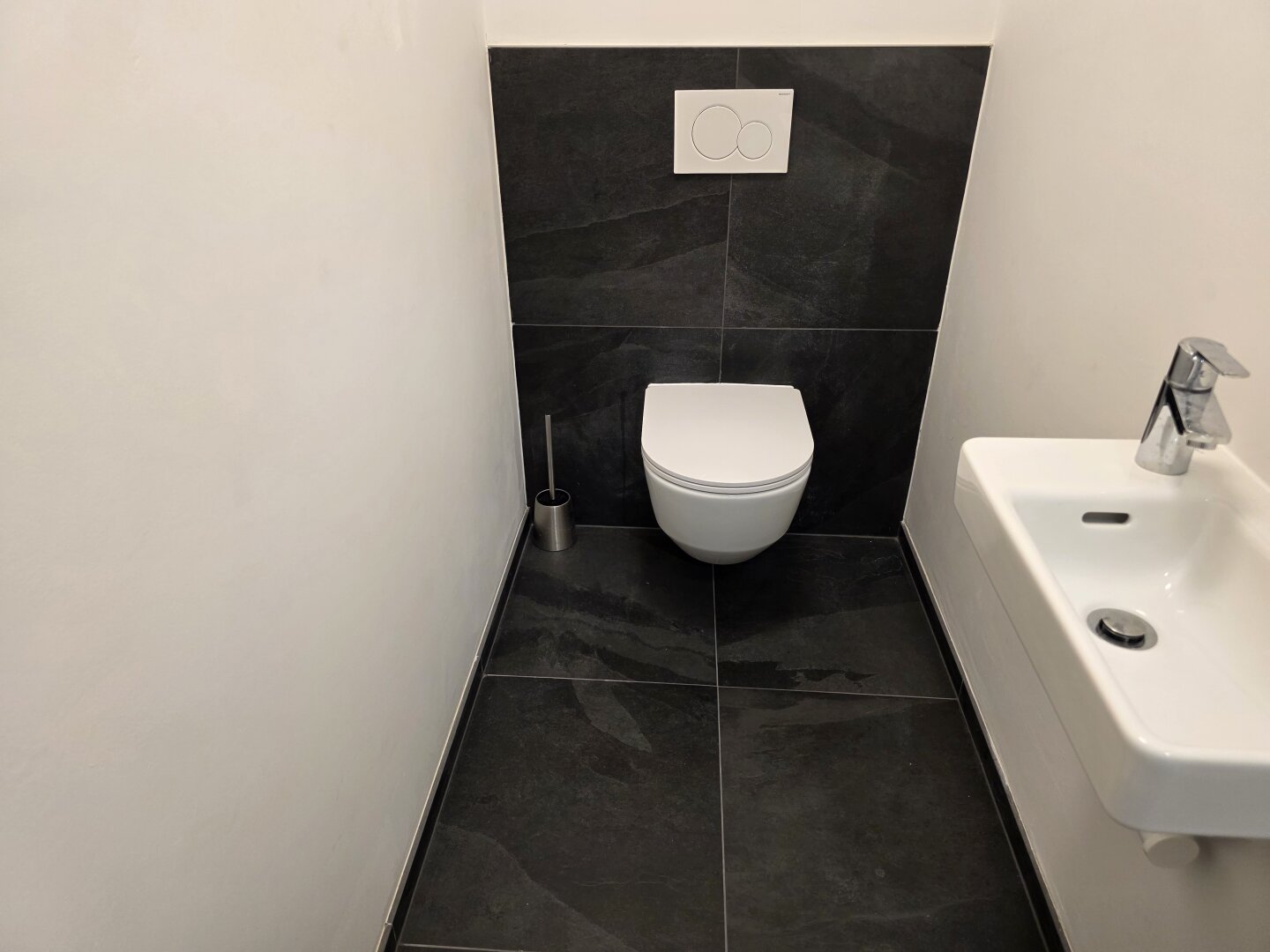 NEUE barrierefreie 2-Zi-Wohnung im Zentrum von Thalheim, Nähe 4600 Wels!