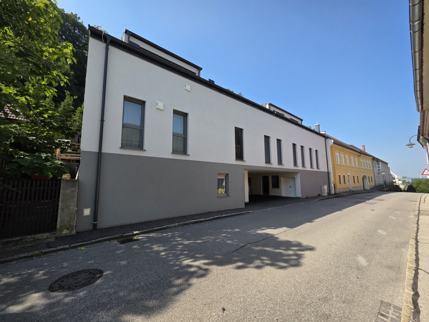 NEUE barrierefreie 2-Zi-Wohnung im Zentrum von Thalheim, Nähe 4600 Wels!