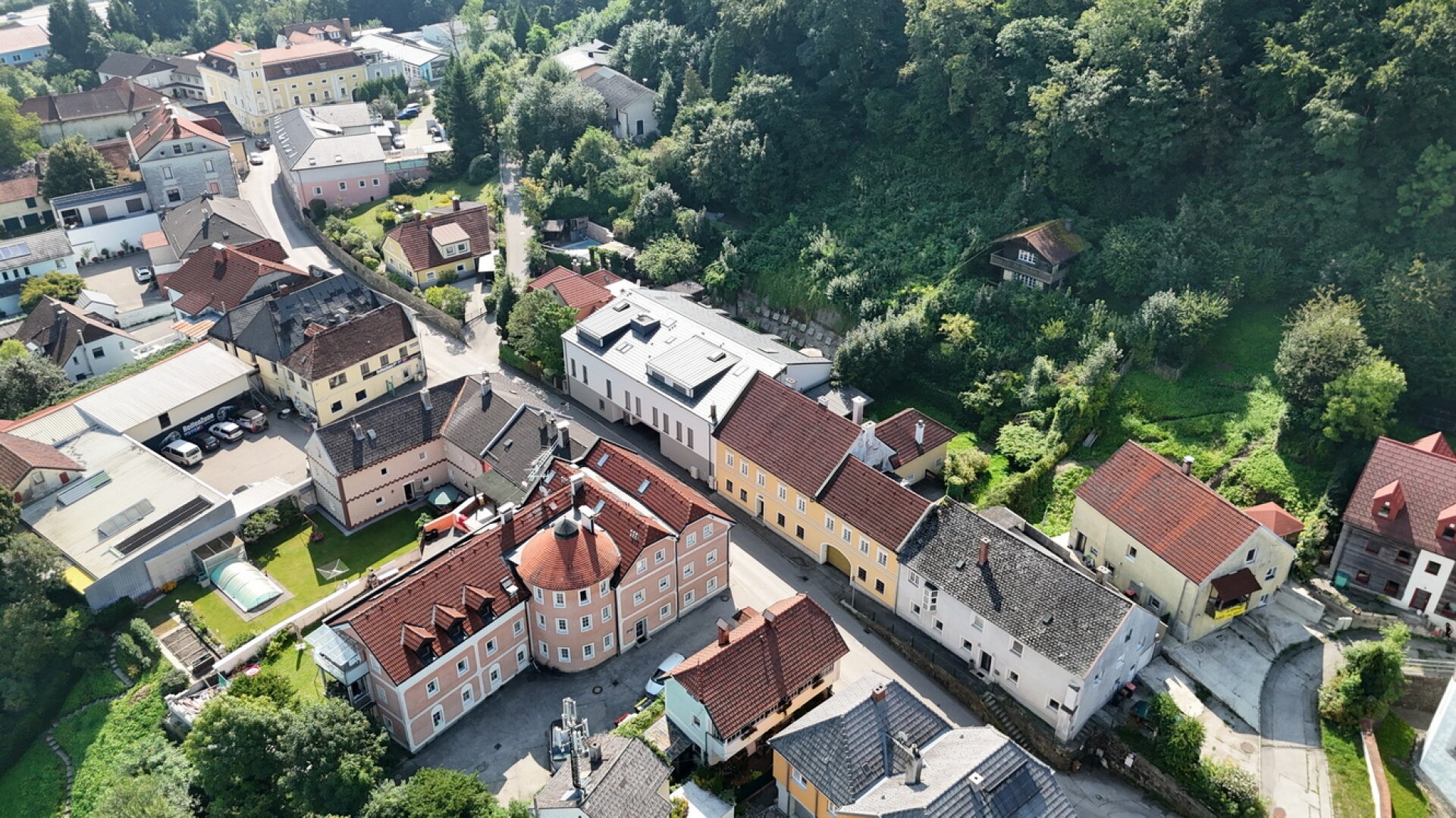 NEUE barrierefreie 2-Zi-Wohnung im Zentrum von Thalheim, Nähe 4600 Wels!