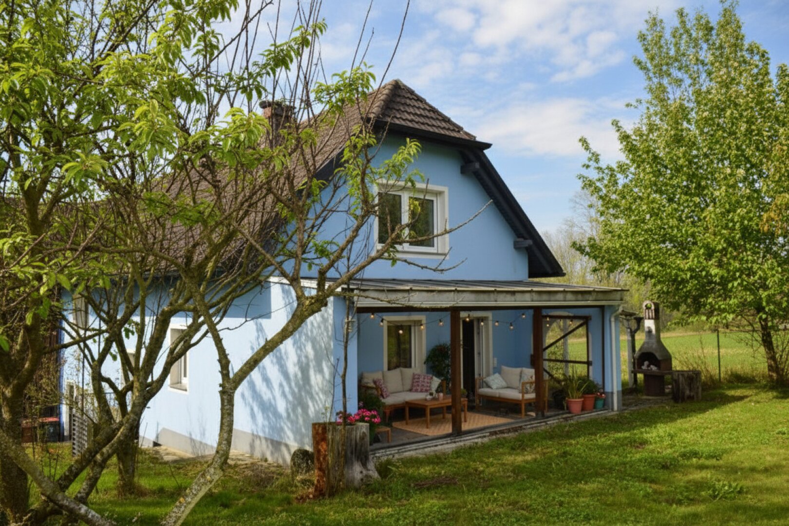 Toplage - Privatparadies im Grünen – Wohnhaus mit Garten in Kirchberg-Thening