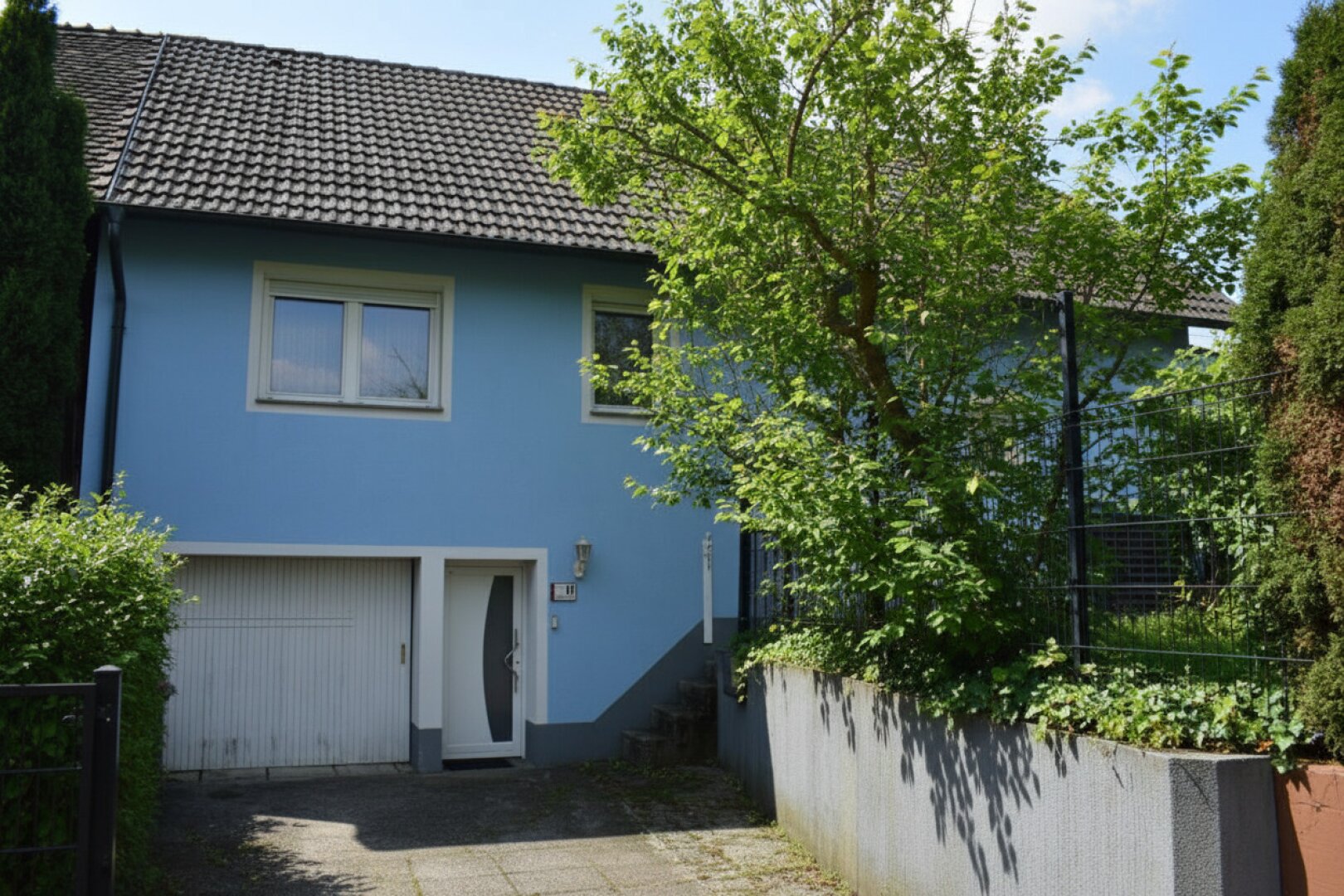 Toplage - Privatparadies im Grünen – Wohnhaus mit Garten in Kirchberg-Thening