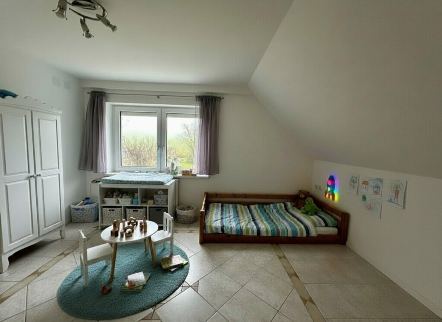 Toplage - Privatparadies im Grünen – Wohnhaus mit Garten in Kirchberg-Thening