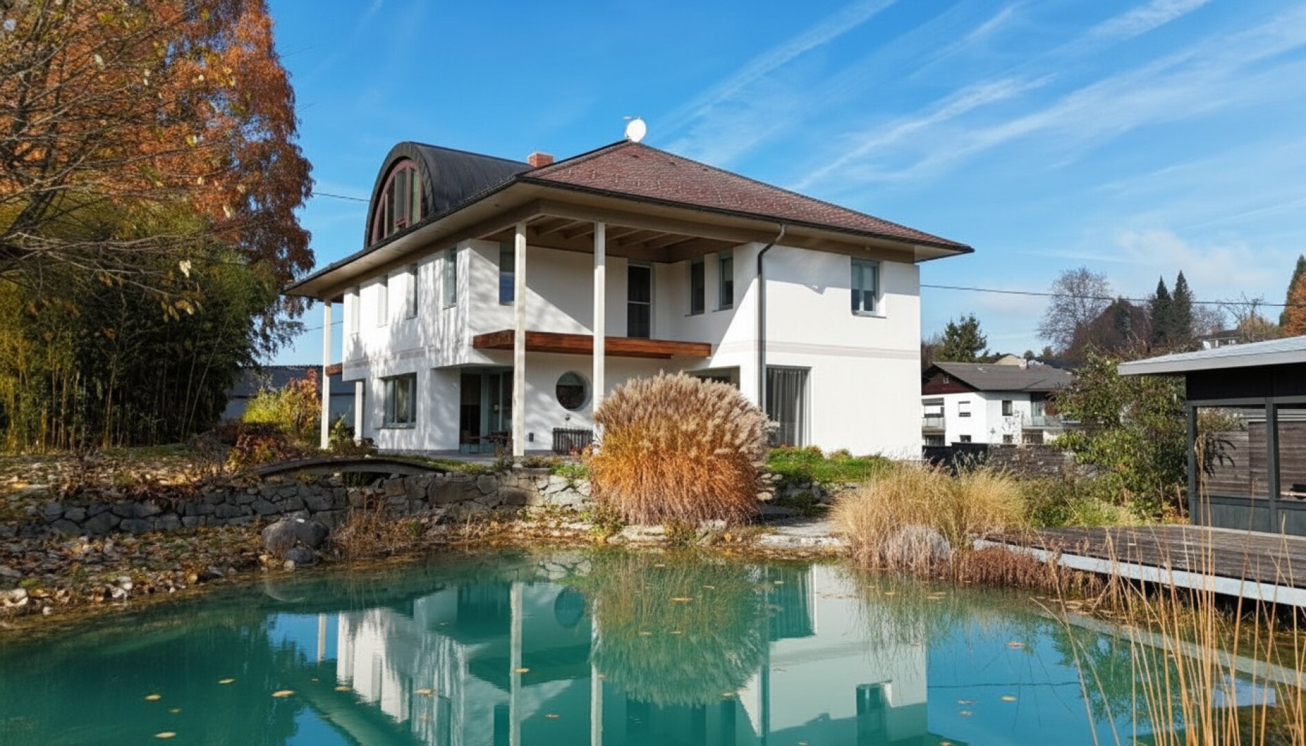 TRAUM-Garten mit Schwimmteich - großes Haus mit 3 Etagen (KG/EG/OG)
