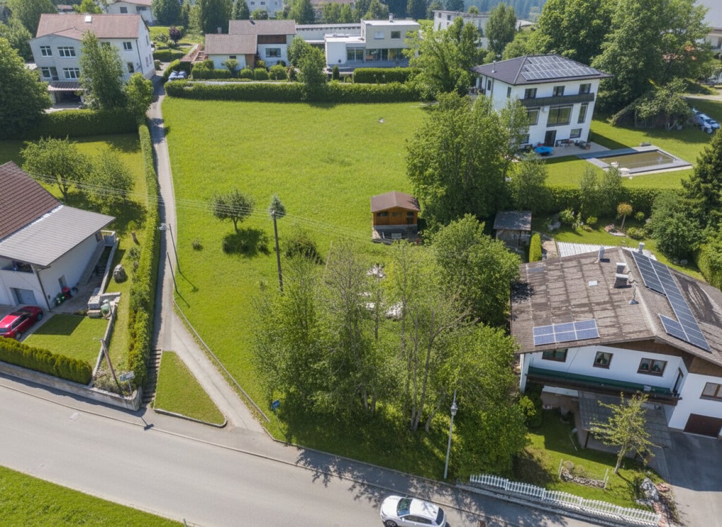 Großes Südhang-Grundstück in Ried/Traunkreis - auch teilbar