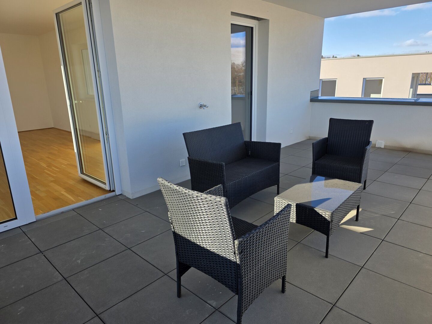 NEUE Doppelhaushälfte 3 Etagen mit PENTHOUSE-Terrasse in ruhiger Siedlungslage mit top Ausblick