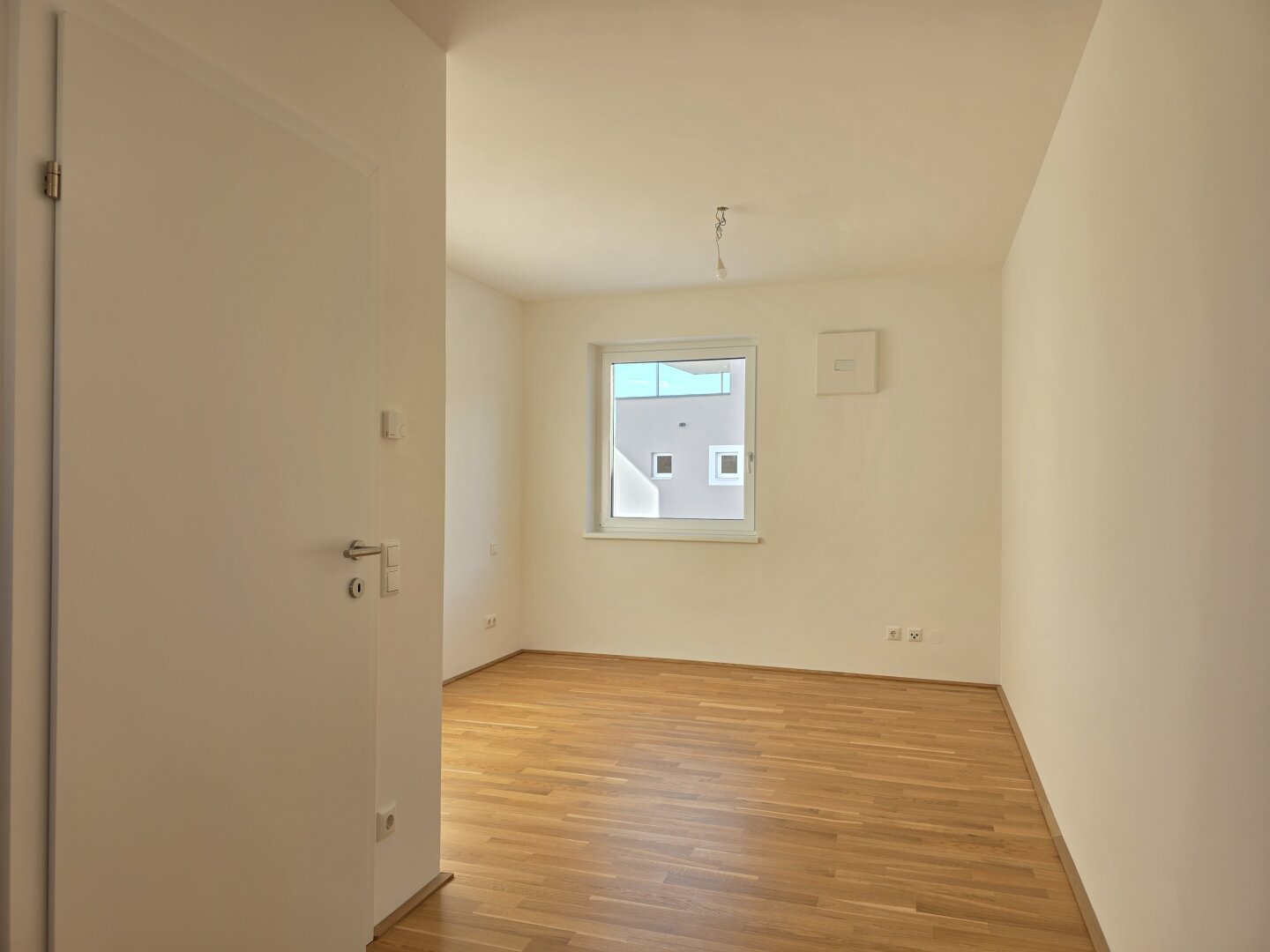 NEUE Doppelhaushälfte 3 Etagen mit PENTHOUSE-Terrasse in ruhiger Siedlungslage mit top Ausblick