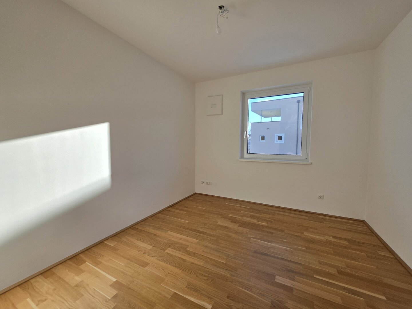 NEUE Doppelhaushälfte 3 Etagen mit PENTHOUSE-Terrasse in ruhiger Siedlungslage mit top Ausblick